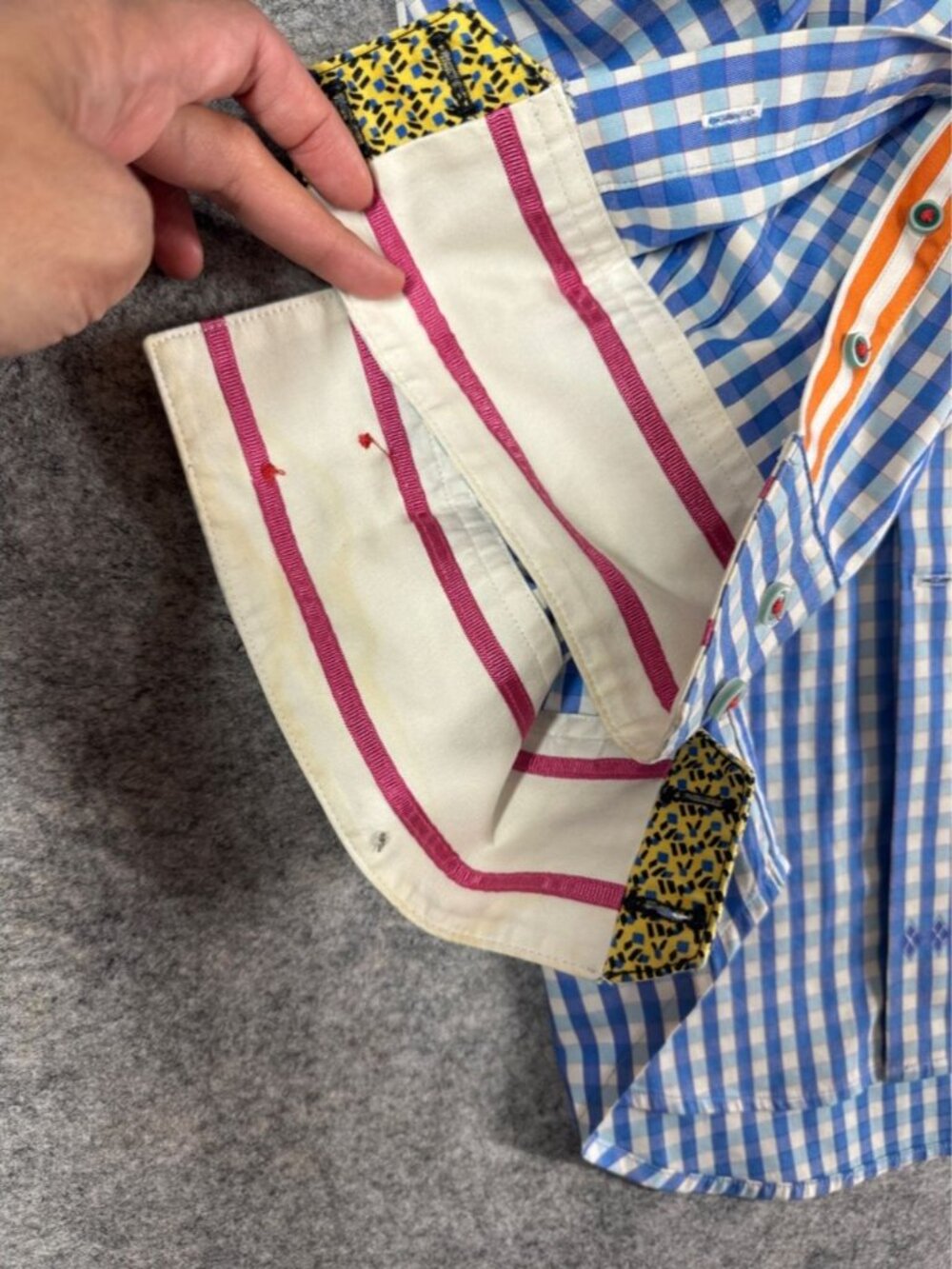 Robert Graham Men's Blue and White Gingham Button-Up Shirt Size S Flip Cuff - Picture 10 of 16